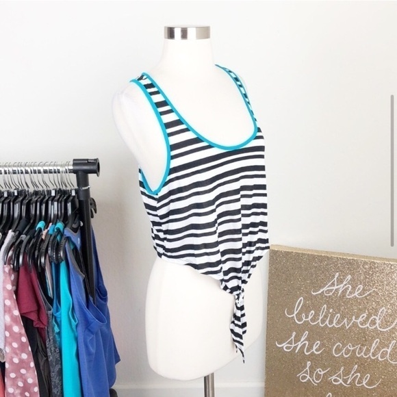 NEW Wet Seal black striped tie crop top - Picture 2 of 6